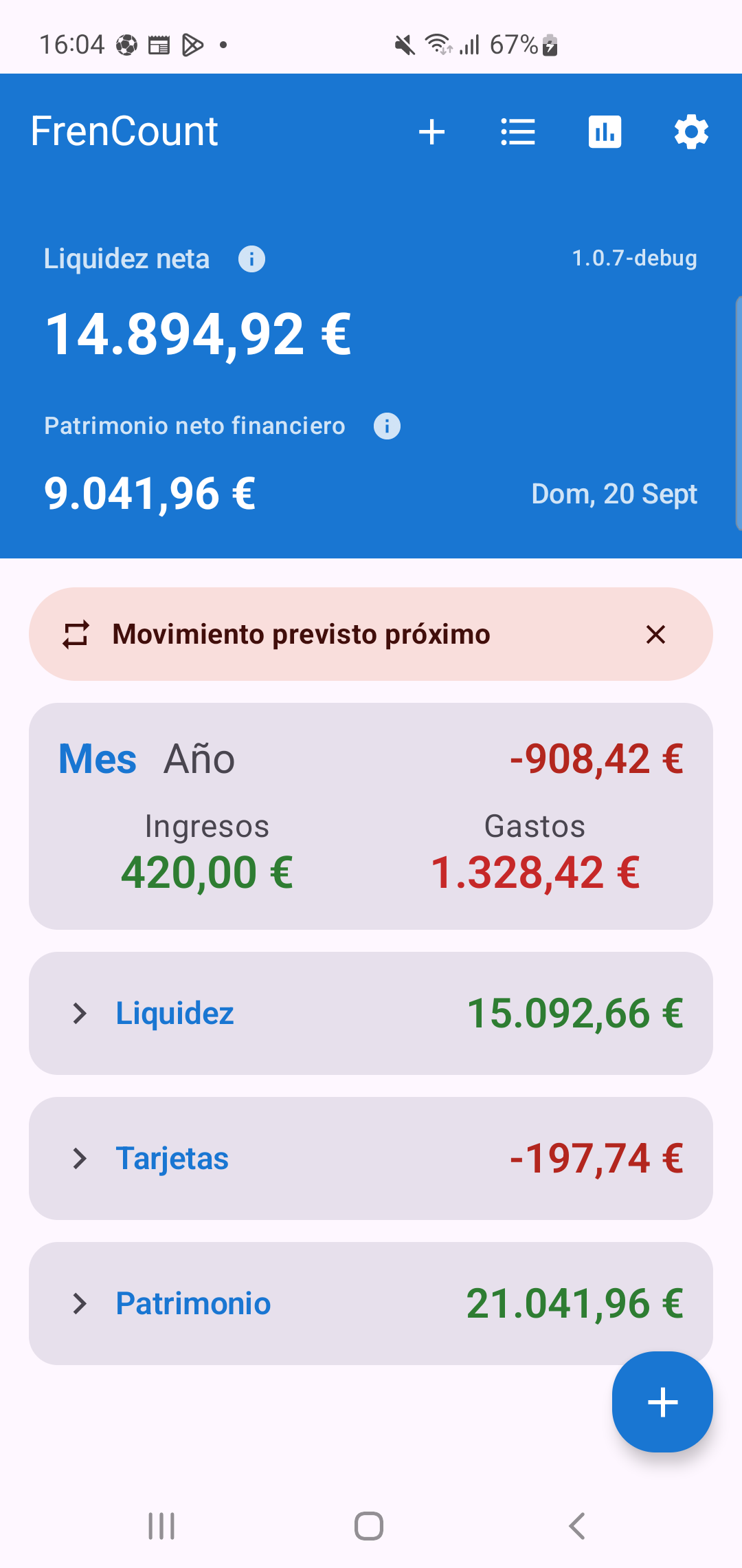 Pantalla principal real de FrenCount con la situación financiera, cuentas y resumen anual
